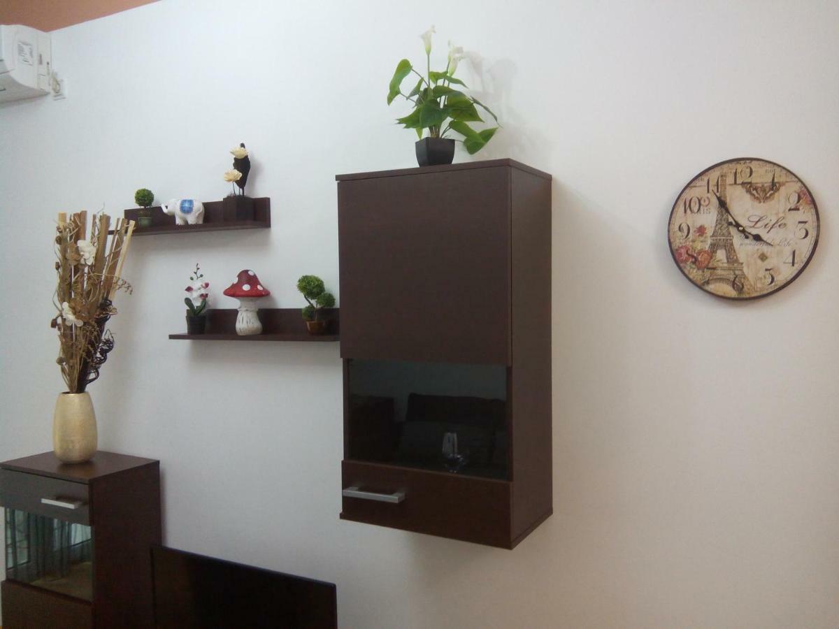 Manolitos Apartments 5 Atina Dış mekan fotoğraf
