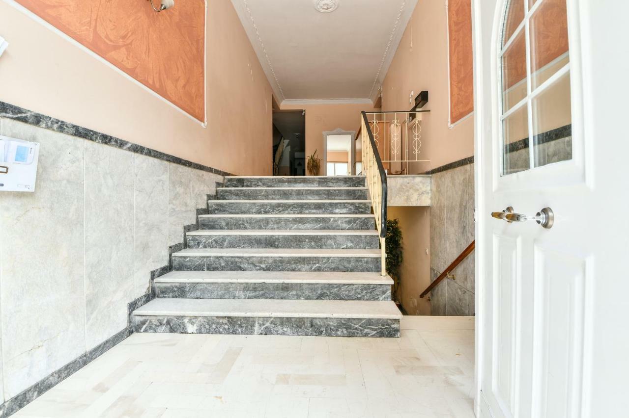 Manolitos Apartments 5 Atina Dış mekan fotoğraf