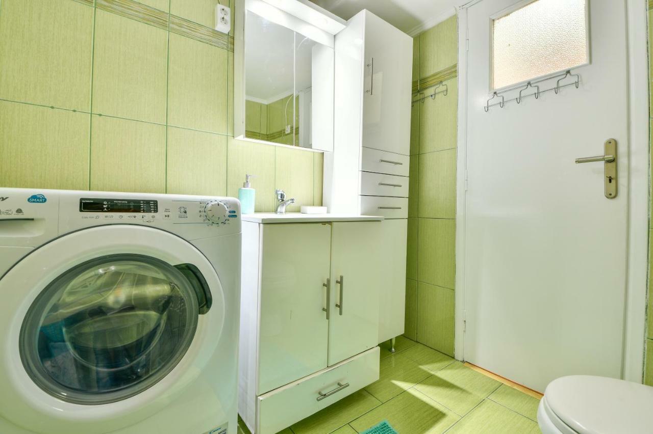 Manolitos Apartments 5 Atina Dış mekan fotoğraf