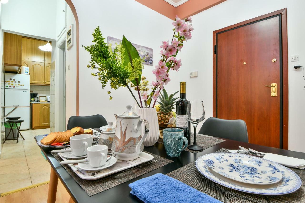 Manolitos Apartments 5 Atina Dış mekan fotoğraf