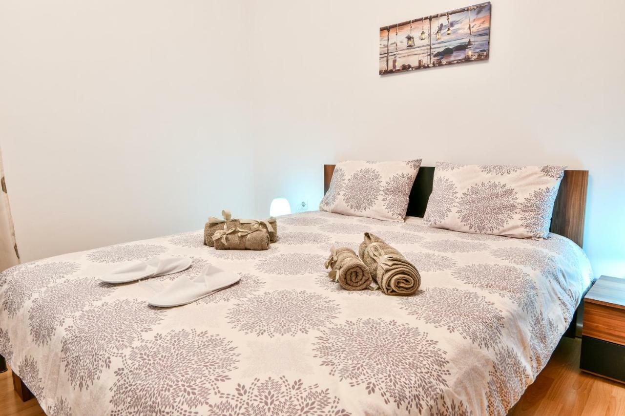 Manolitos Apartments 5 Atina Dış mekan fotoğraf